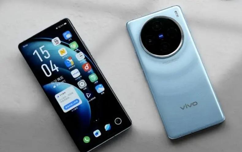 vivo X200S深度测评:直屏旗舰如何定义2025年「苹替」新标杆?