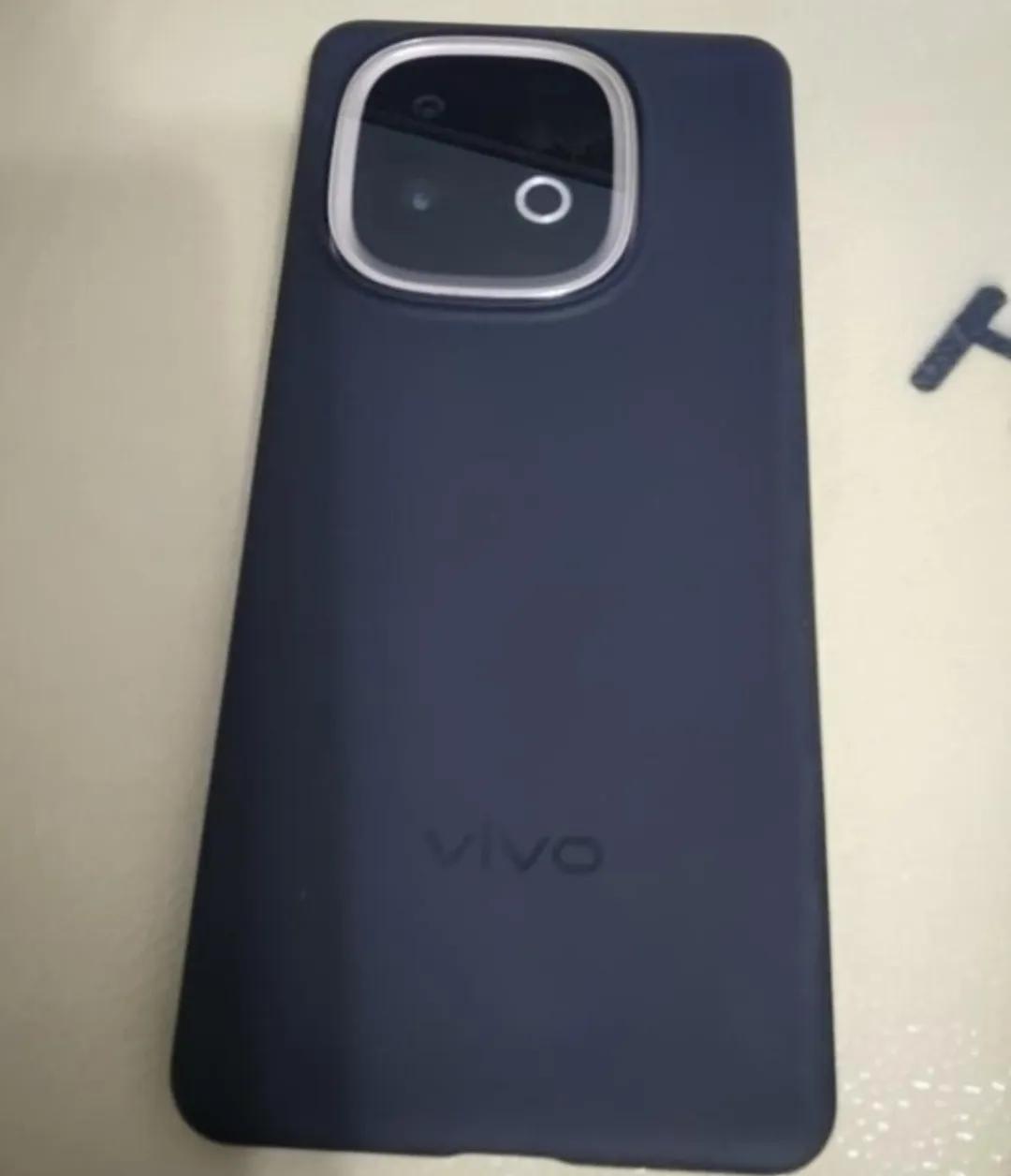 vivo Y300GT评测:1.5K电竞屏+8小时王者续航,千元机皇这次稳了?
